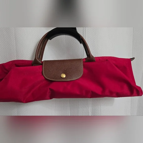 EUC Longchamp Foldable Red Tote Bag